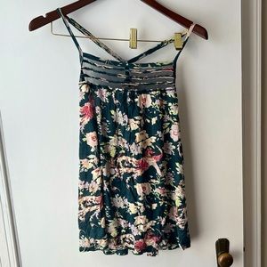 Silence & Noise tank top